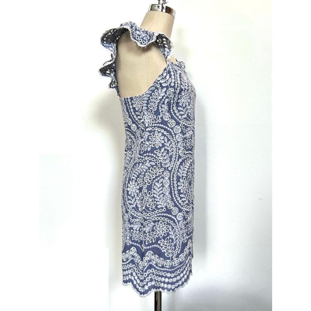 NEW Alice + Olivia Women’s 4 Honor Flutter Sleeve Embroidered Chambray Eyelet Tu - Picture 7 of 13